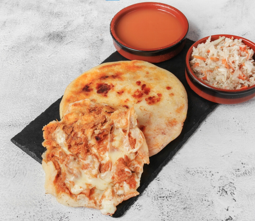 Pupusa de Pollo